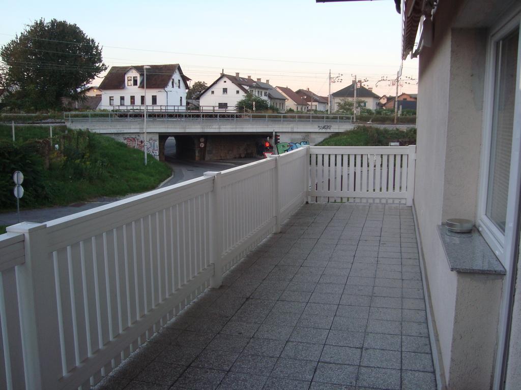 Guesthouse Koprivec Ljubljana Ngoại thất bức ảnh