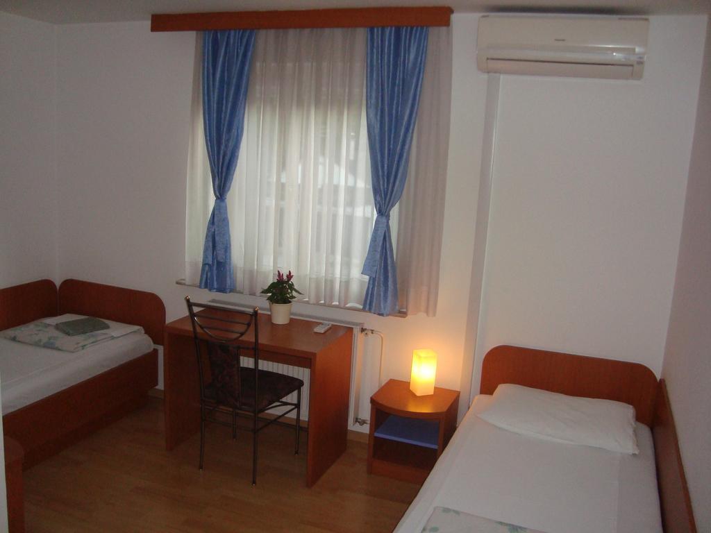 Guesthouse Koprivec Ljubljana Phòng bức ảnh